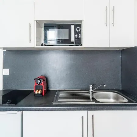Blue 1 Bedroom #montparnasse #alesia Daire *
