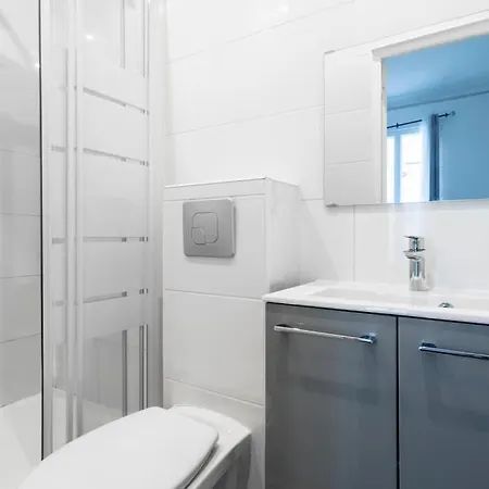 Blue 1 Bedroom #montparnasse #alesia
